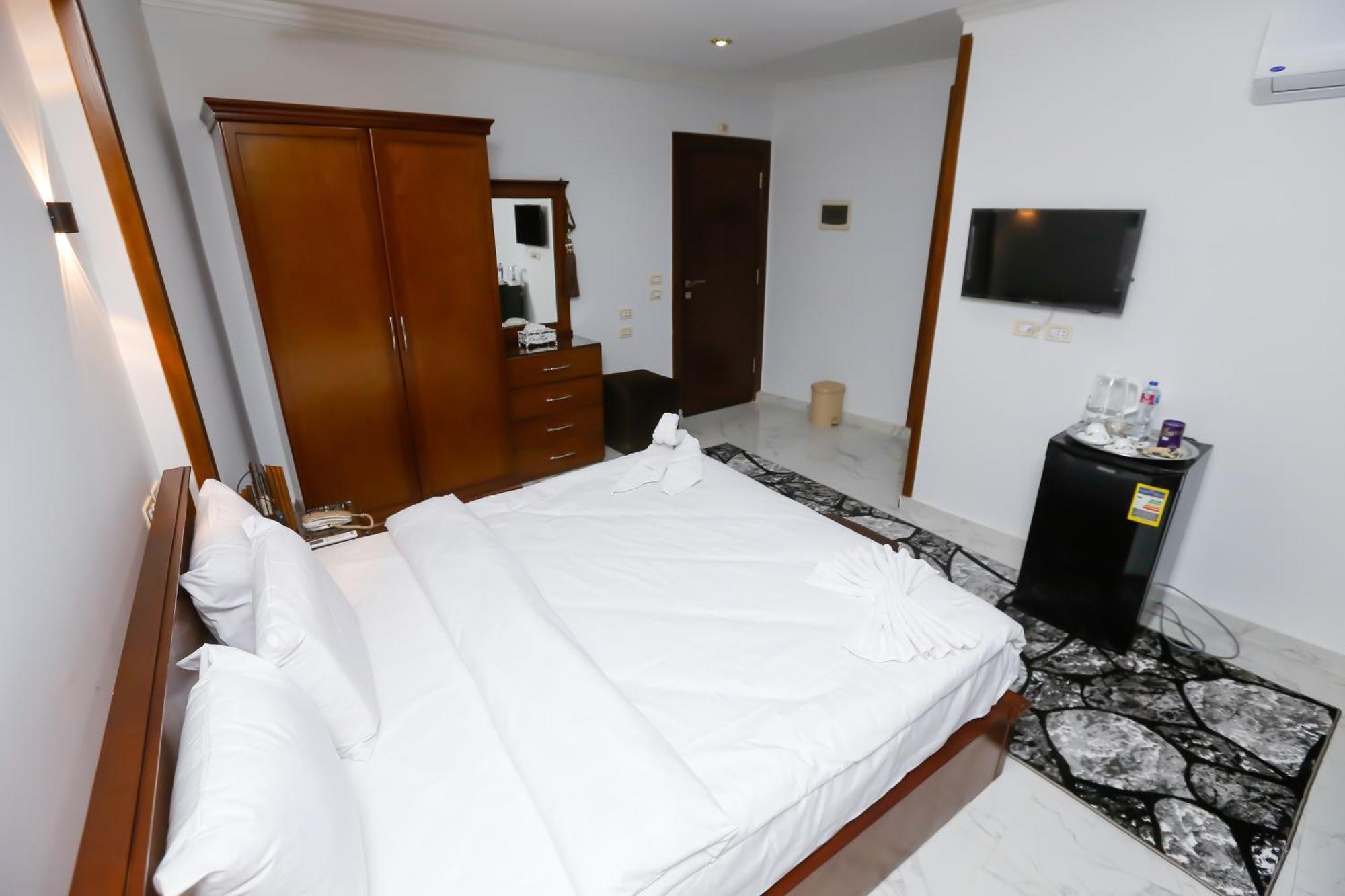 New Asser Hotel Pyramid Kafrat al Jabal Exterior photo
