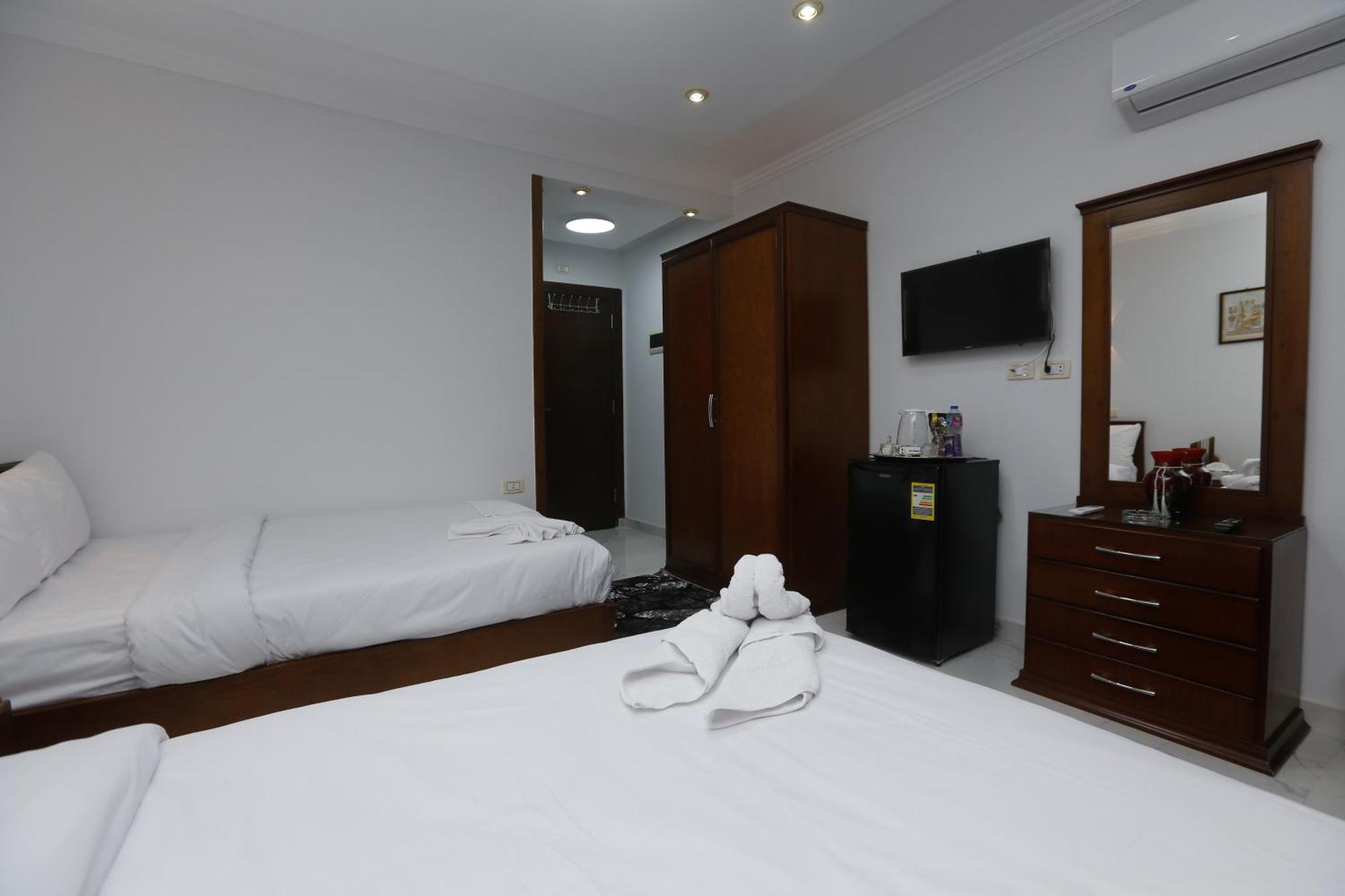 New Asser Hotel Pyramid Kafrat al Jabal Exterior photo